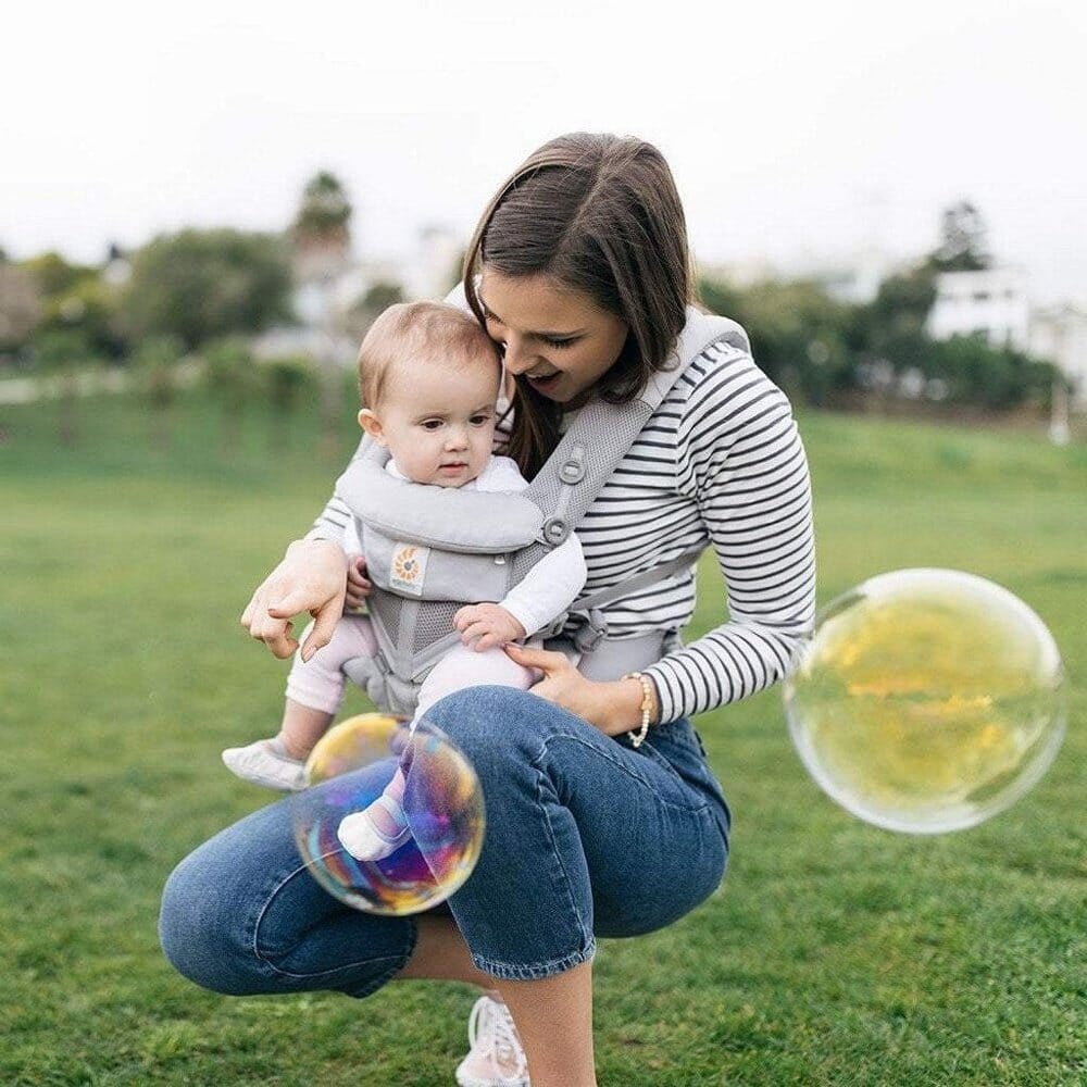 Porte Bébé - BreathBabyBag™ - Gris - Avecmonbebe